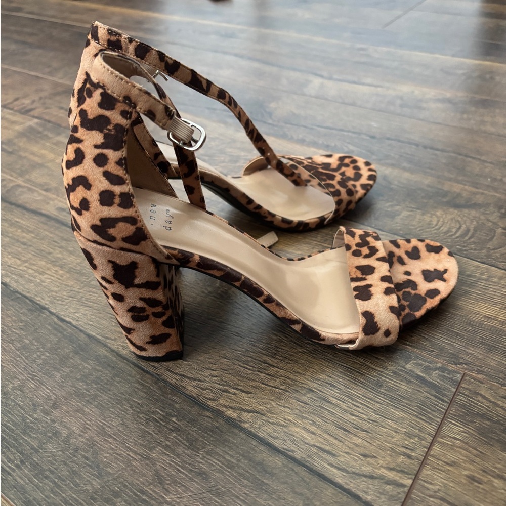 A New Day Brown Tan Heeled Sandals with Block Heel